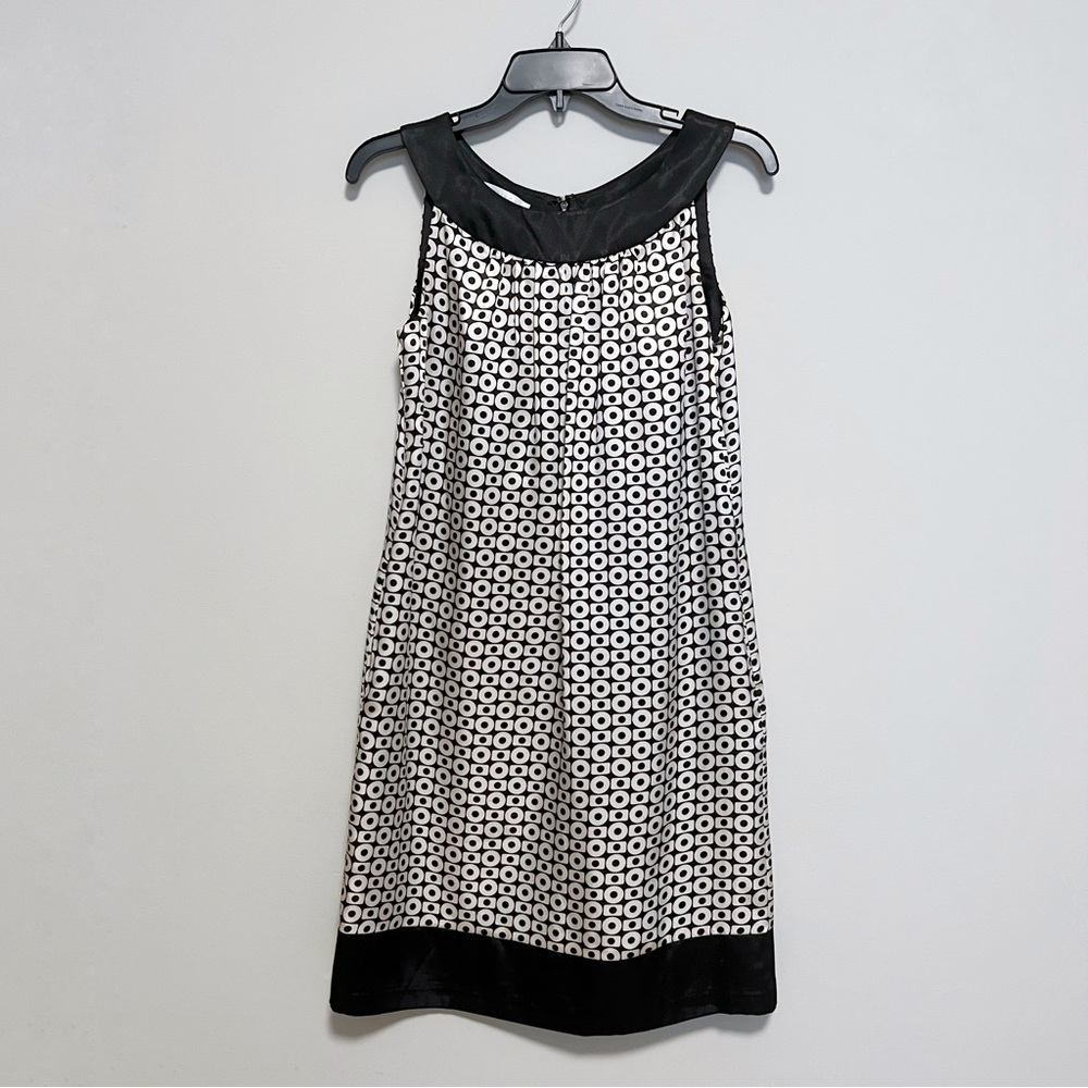 London Times Satin Black and Cream Geometric Cocktail Dress